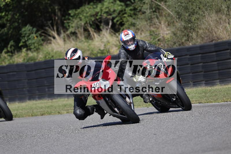 Archiv-2025/49 26.08.2025 Cornu Master School ADR/rot-rouge/40